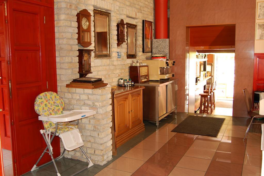 Bed and Breakfast Club Haus 502 Kalocsa Exterior foto